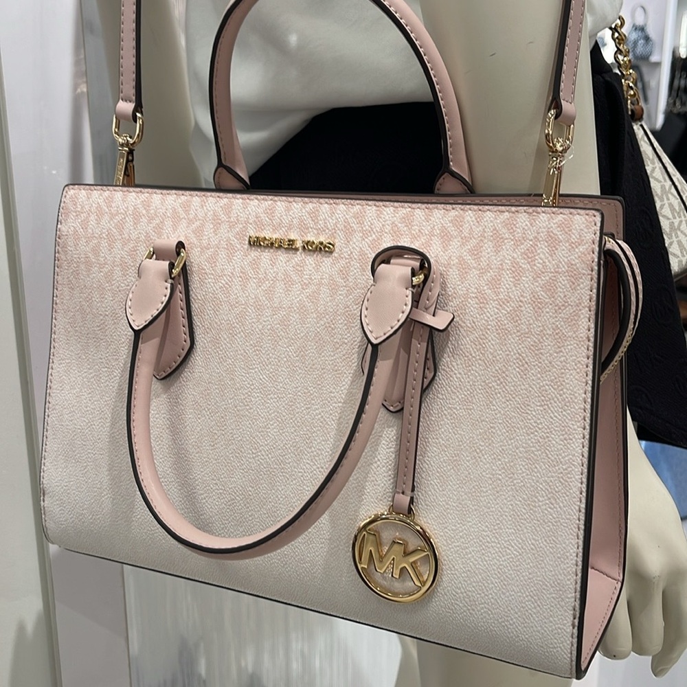 MICHAEL KORS Sheila Md Ombré Signature Logo Satchel Crossbody 
Powder Blush 
NWT - Picture 5 of 16